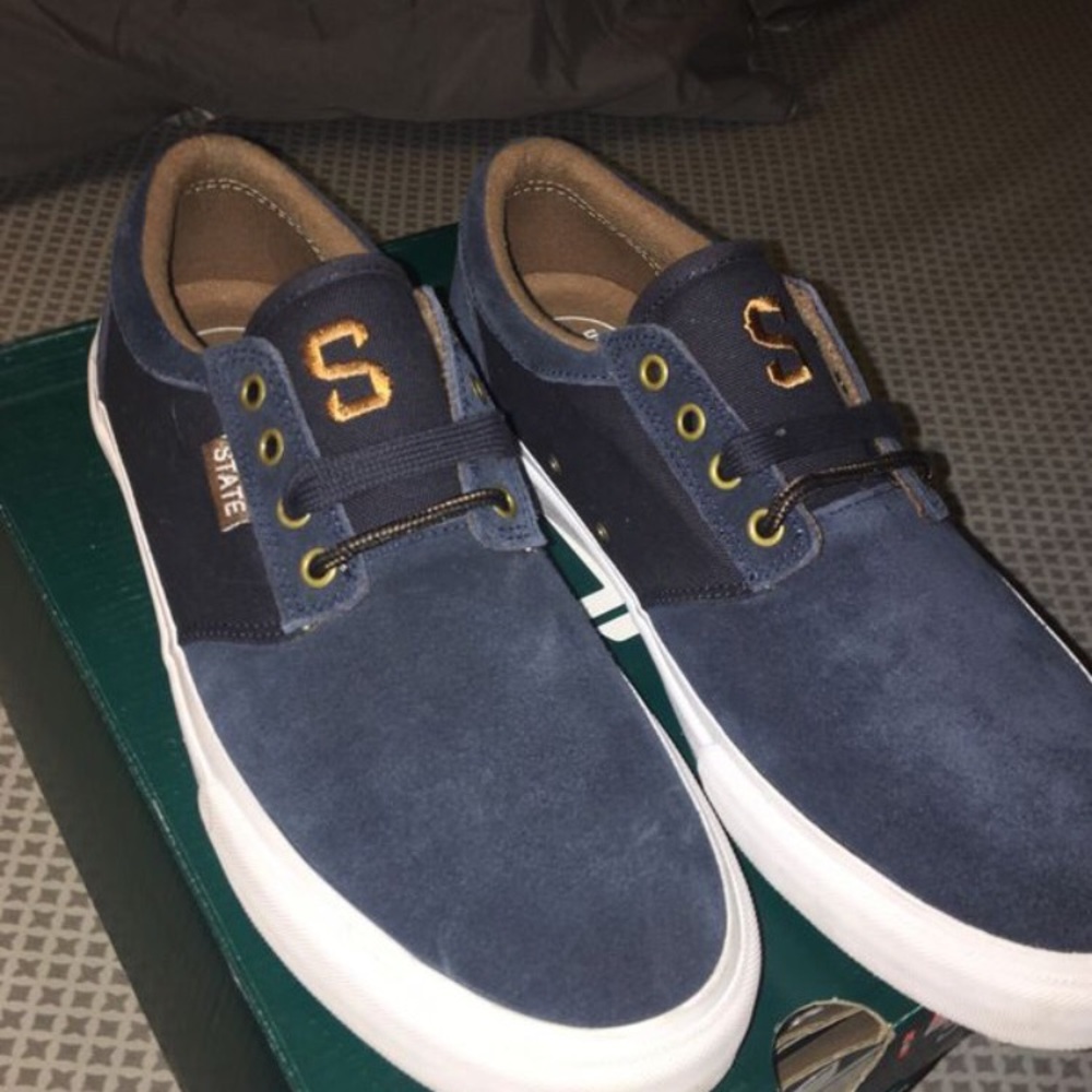Men’s shoes